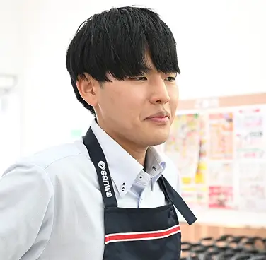 グロサリー働いている4