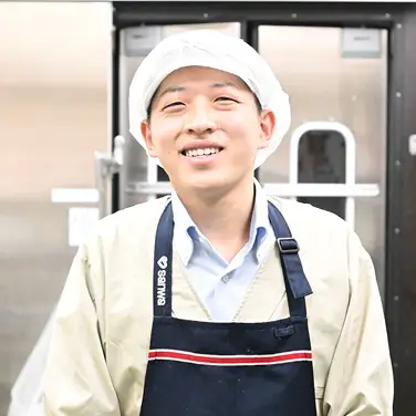 水産働いている3
